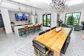 Clubhouse dining room at POINTE AT EAST SHORE APARTMENTS, Florida