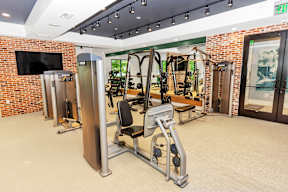 Spacious fitness room at POINTE AT EAST SHORE APARTMENTS, Florida, 32703