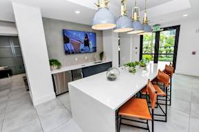 Kitchen with Large White Island at POINTE AT EAST SHORE APARTMENTS, Florida