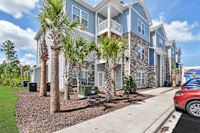 Apartment Building at GRANDVIEW AT CLEAR POND APARTMENTS, MYRTLE BEACH, SC