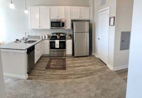 Ravenna Kitchen with appliances