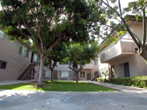Clark Manor Courtyard