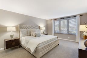 King Size Bedroom, at Valley Lo Towers, Glenview, IL