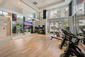 the gym at the flats at obsidian