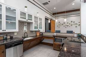 lobby kitchen with beautiful appliances