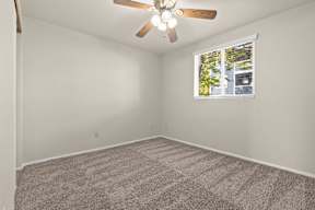 A Room With a Ceiling Fan at ALTITUDE BY VINTAGE, Nevada