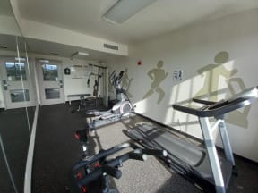 Borregas Court in Sunnyvale fitness center with cardio equipment