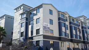 a building with a sign that reads a north leesburg hotel at K Street Flats, California