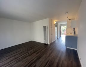 Apartments in North Oakland- 225 Clifton- Hardwood Floors, Open Floor plans, and Central Heating and Cooling System