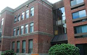 Lincoln Apartments