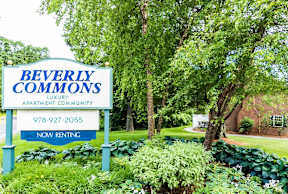Beverly Commons front signage