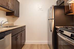 Beverly Commons kitchen