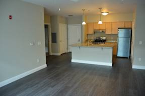 Renovated Parkside Commons Apartment Chelsea, MA