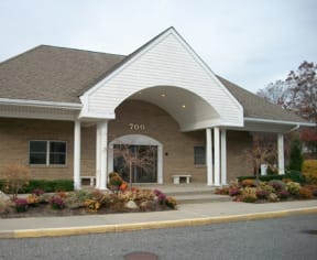 Oakwood Manor clubhouse at Oakwood Manor, Bay Shore, NY 11706