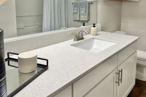 Gorgeous Bathroom at Reserve at Park Place Apartment Homes, Mississippi, 39402