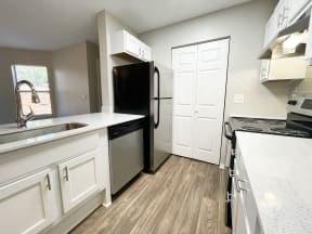 Amberwood at Lochmere, Cary NC, newly renovated one-bedroom kitchen
