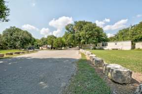 Off-street Parking at Woodview Apartments, Texas, 78704