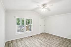 Unfurnished Room at Woodview Apartments, Austin