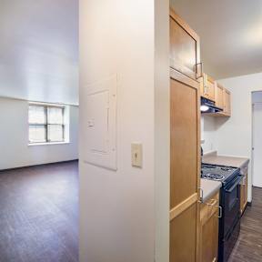 Apartment kitchen and dining room-The Brewery Apartments St. Louis, MO
