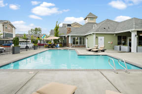 the preserve at ballantyne commons resort style swimming pool
