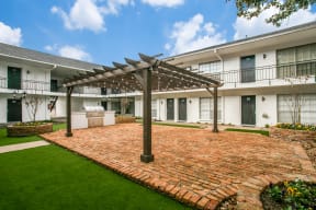 Courtyard at Bellaire Oaks Apartments, Houston, TX, 77096