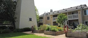 The Reserve at Napa building and landscape