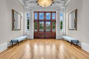 The Monmouth, Manasquan NJ - Entrance