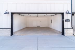 Large attached garage at Shadowbrooke Village in Rogers, AR