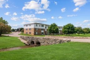 Green Area at Residences at Grand Blanc Apartments - Grand Blanc, MI, Grand Blanc Twp