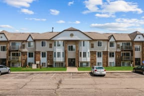 Apartment Parking at Residences at Grand Blanc Apartments - Grand Blanc, MI, Michigan, 48507