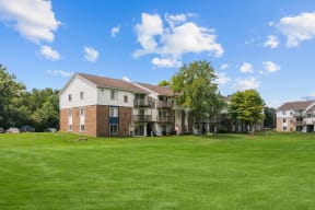 Green Outdoor Spaces at Residences at Grand Blanc Apartments - Grand Blanc, MI, Michigan, 48507