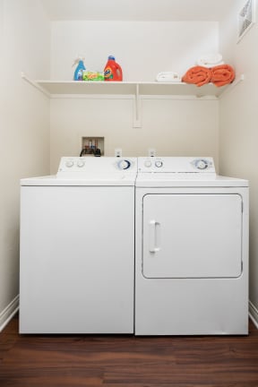 In unit washer and dryer at Barrington Place, California, 91739