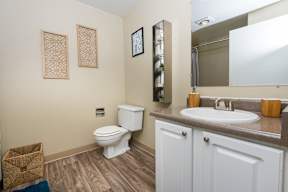 Copper Ridge Apartments in Renton, Washington Model Bathroom
