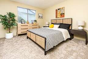 Copper Ridge Apartments in Renton, Washington Model Bedroom