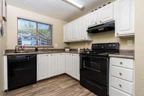Copper Ridge Apartments in Renton, Washington Model Kitchen