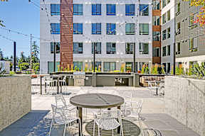 Geo Apartments Outdoor Seating Area