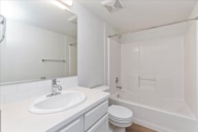 Bath at River Walk Apartments, Boise, ID, 83702