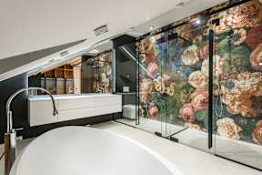 One Bedroom Apartment - Bathroom