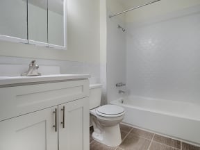 Washroom at Atlantic Pointe Apartments, New Jersey, 07716