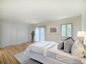 Bedroom at Atlantic Pointe Apartments, New Jersey