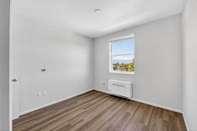 Dry Creek Crossing 3 Bedroom—Living Room