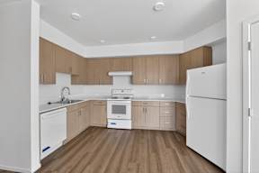 Dry Creek Crossing 3 Bedroom—Kitchen