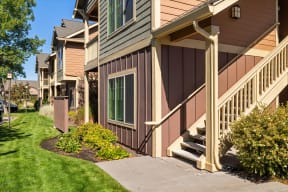 Village at Southern Crossing Exterior