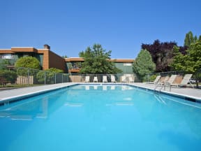 Menlo Manor pool