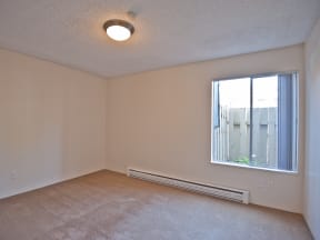 Menlo Manor bedroom