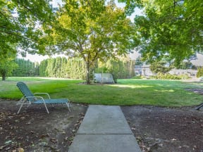 Glenwood Manor walkway