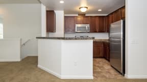 Reserve at Ashbrook breakfast bar kitchen