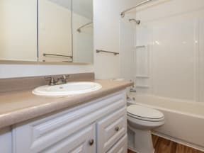 Crescent Ridge bath