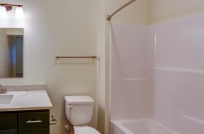 lavonne bathroom