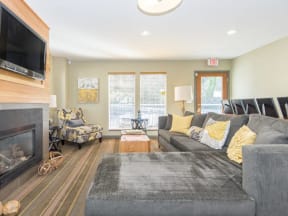 West Slope Terrace Lounge